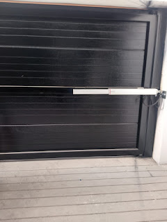 Funcionamiento ideal de la puerta de garaje automatizada - Prima Innova