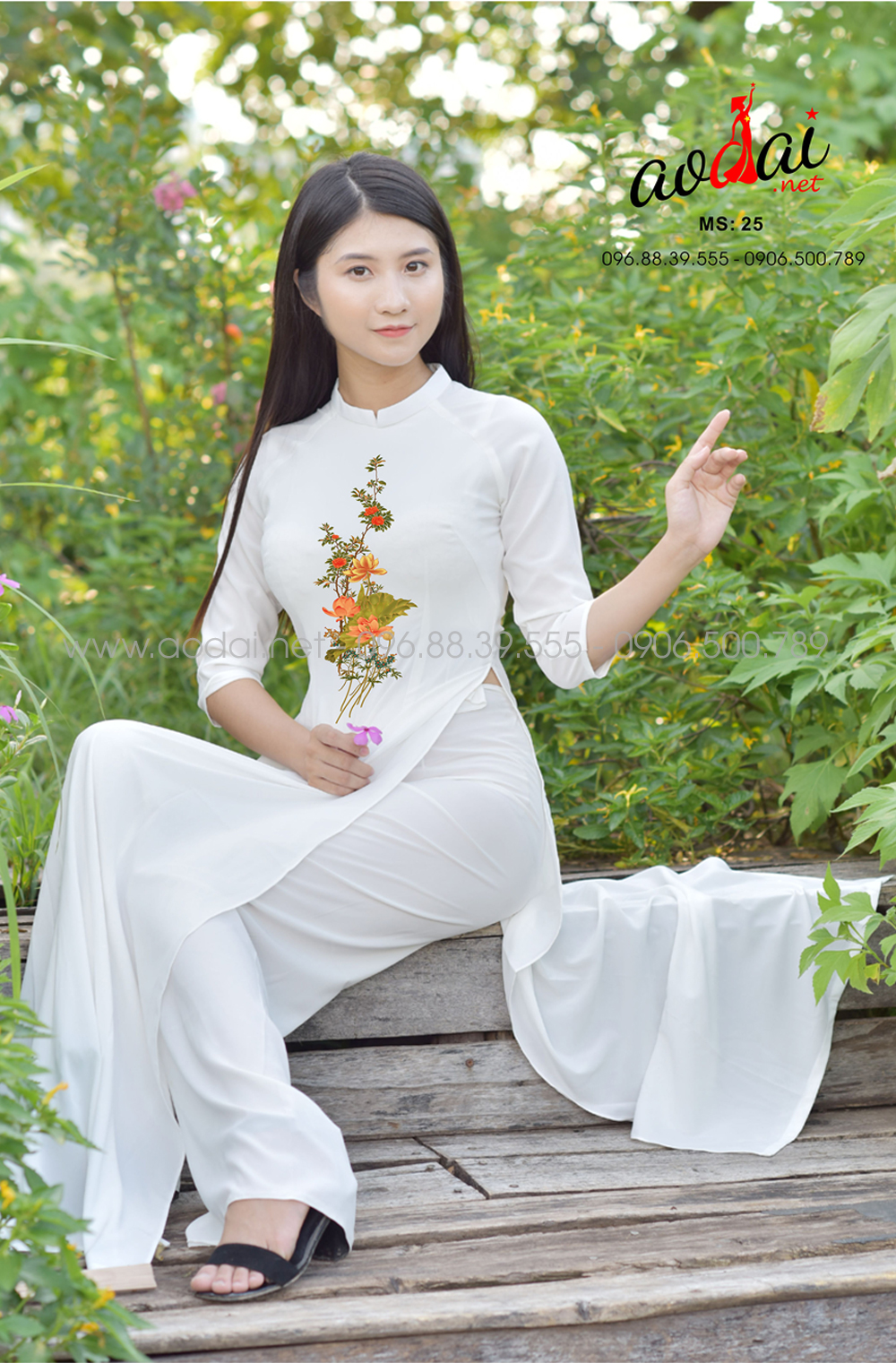 Áo dài nữ màu trắng in hoa 25