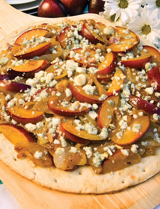 How to Make Grilled Plum and Pecan Pizza with Blue Cheese