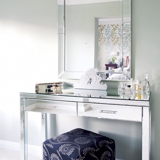 ... Blog | Interior and Exterior Design Ideas: Mirrored Bedroom Vanity