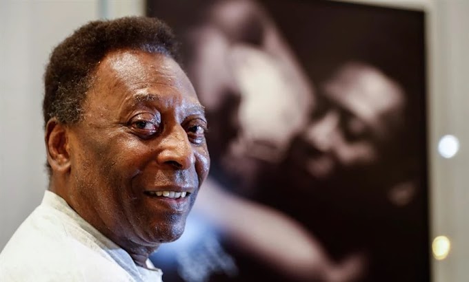 Pelé, lenda do futebol, morre aos 82 anos, em São Paulo