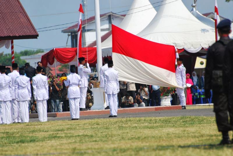 SAVE PANCASILA !: Makna dan Penerapan Sila Pancasila