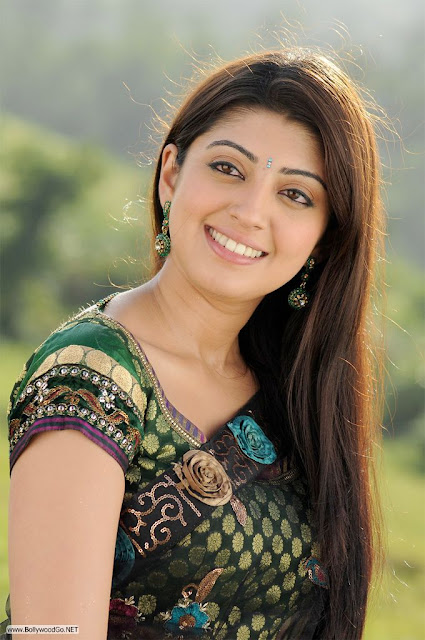 Pranitha+420+(4)