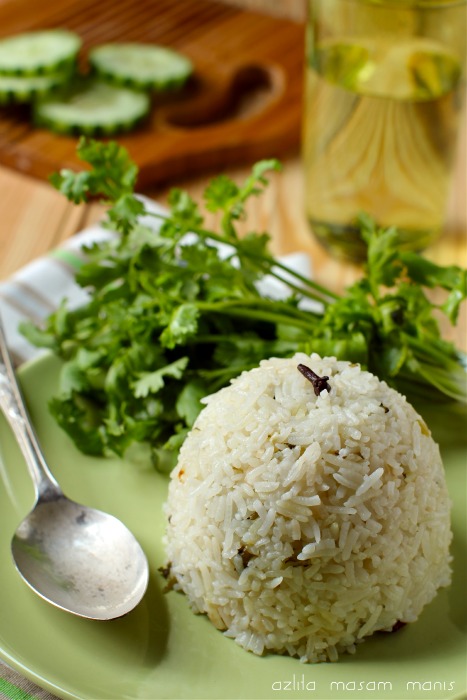 Masam manis: NASI LEMAK KETUMBAR