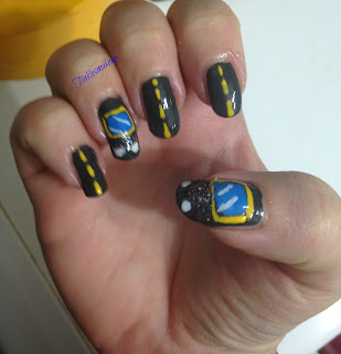 wheels_on_the_bus_nail_art