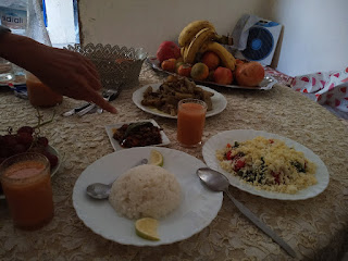Makan siang pertama kali di Maroko