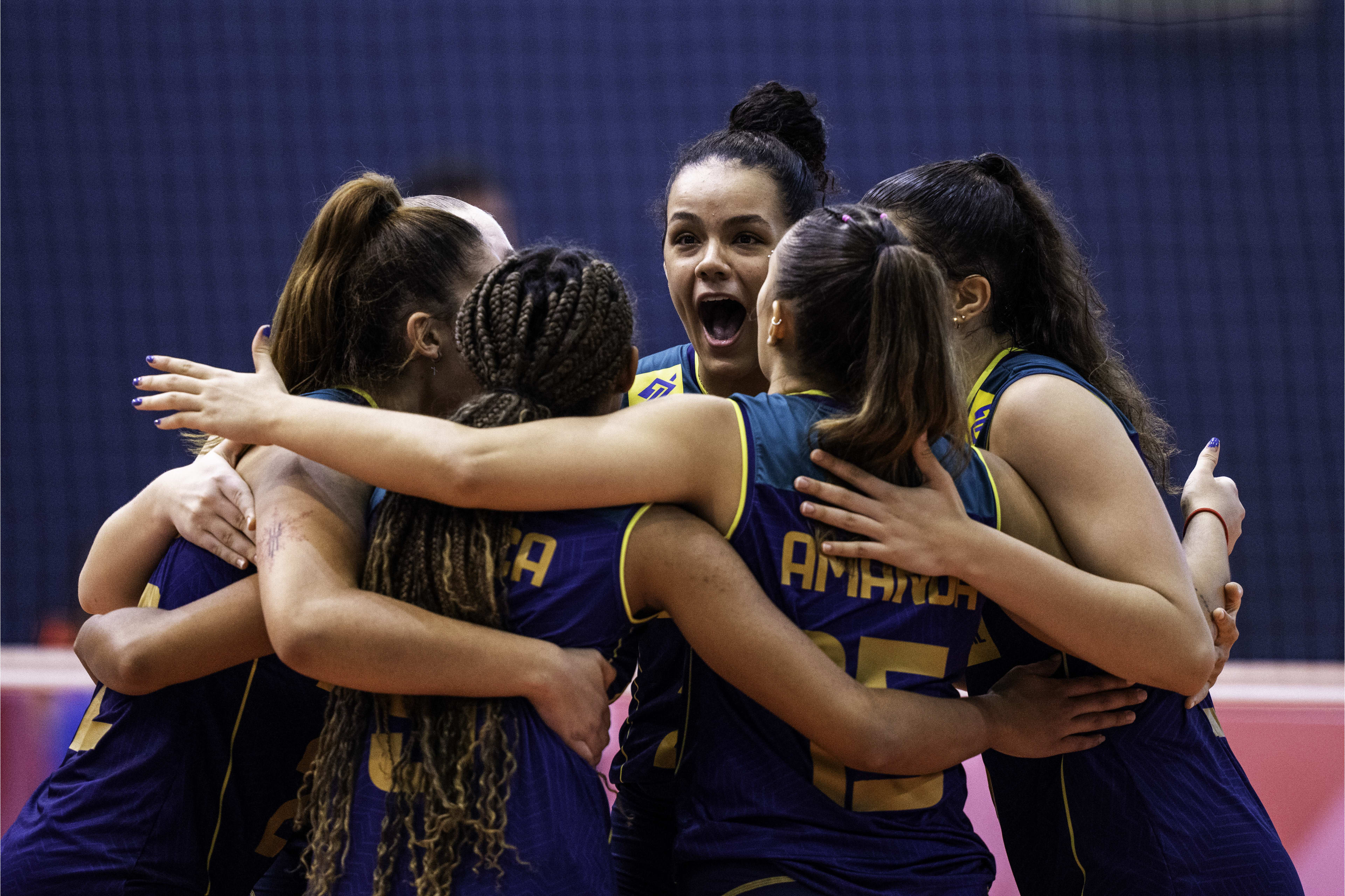 Com direito a tie-break, Brasil perde para os Estados Unidos e está  eliminado do Mundial Sub-19 de Vôlei Feminino - Surto Olímpico