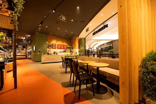 #Starbucks Scores A 1st, 2nd and 3rd With The New FreshX Rosebank Store #carrythemerrywithstarbucks