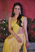 Aksha pardasany latest hot pics-thumbnail-18