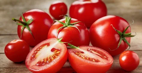 8 Health Benefits of Eating Raw Tomatoes