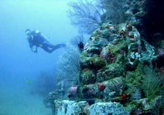 gambar foto Misteri candi di bawah laut