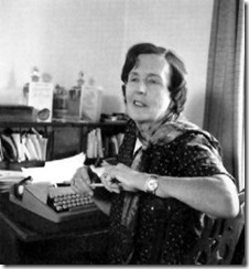 Pym_at_typewriter