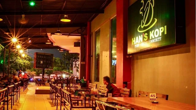 hans cafe semarang