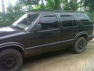 Dijual Blazer DOHC 1997 hitam 43 juta nego halus lokasi Bandung.