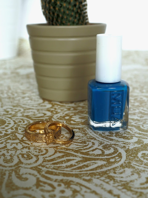 mua nail varnish review ocean blue nail polish