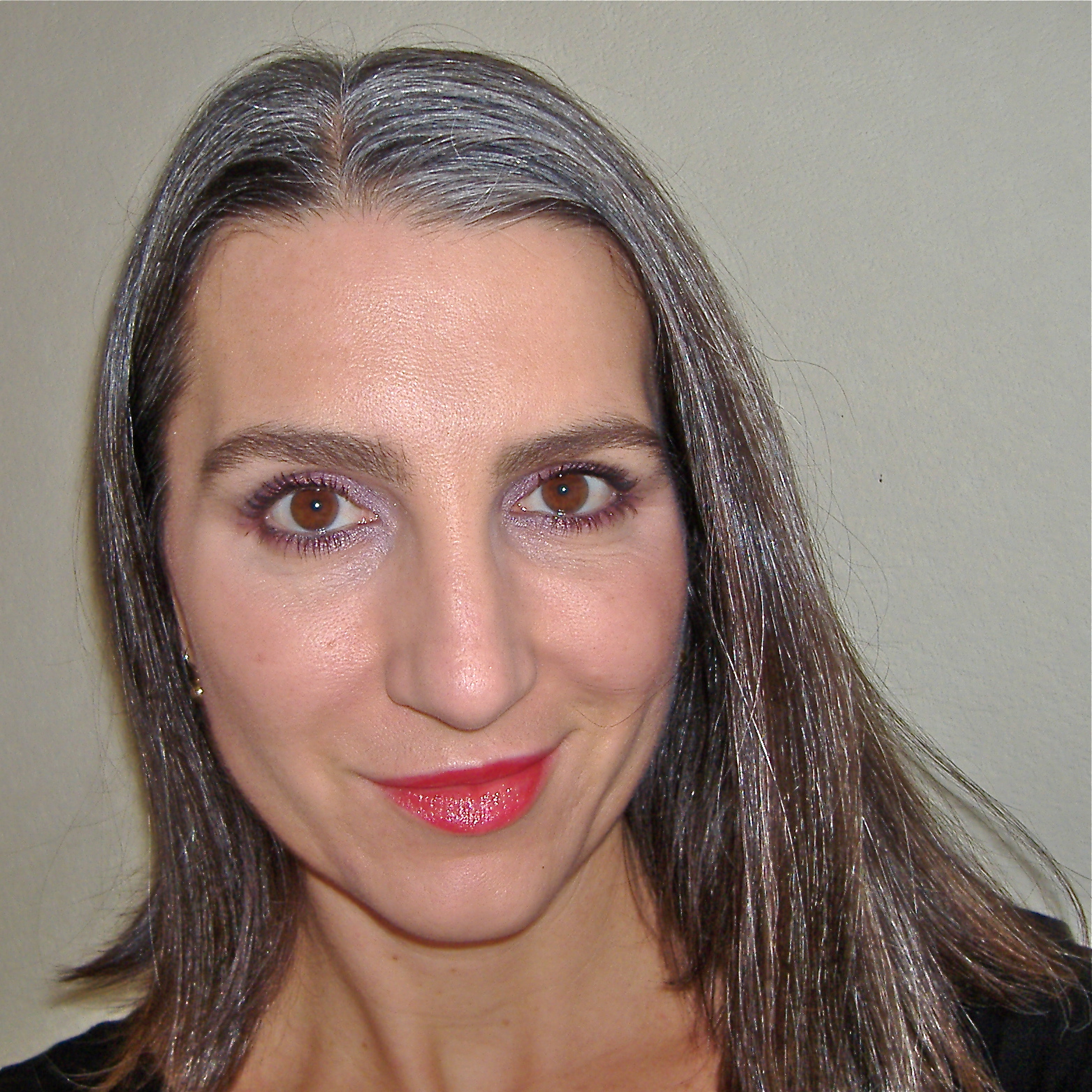 Gray Hair Strong Makeup I No Longer Hate Foundation