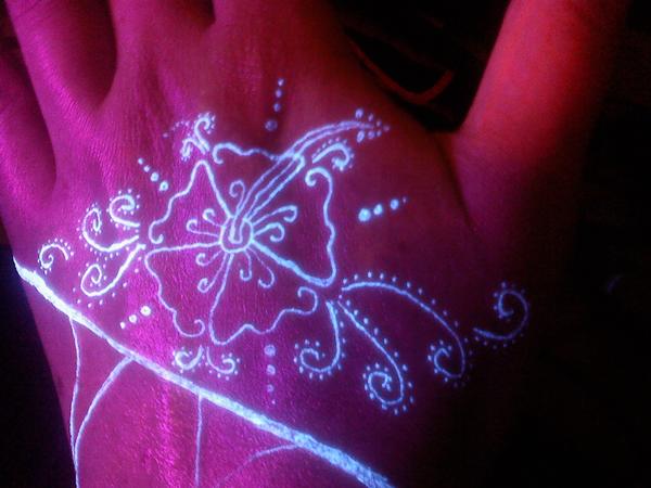 Glow tattoo