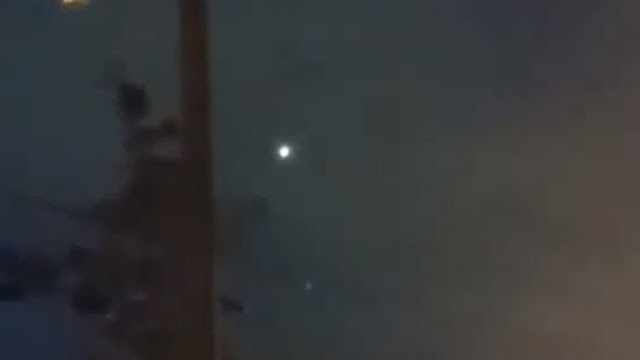 UFO manovra sopra Lake Charles USA