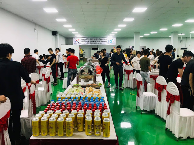 Đặt tiệc buffet cho học sinh tại Hà Nội