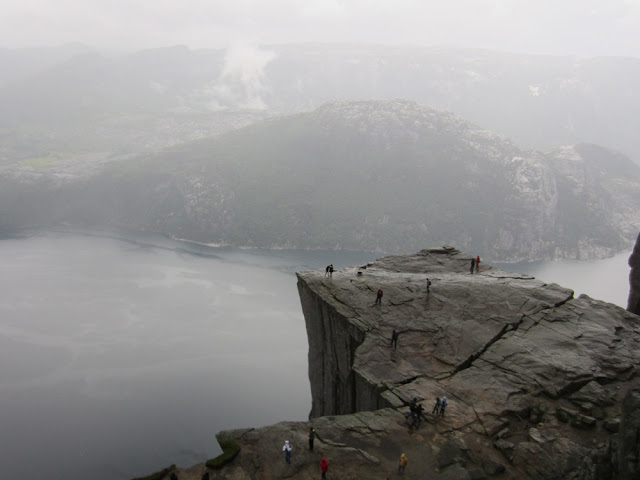 Ruta al Trolltunga o lengua del troll