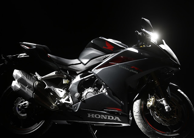 Foto foto All New Honda CBR250RR 2022 Gambar photo