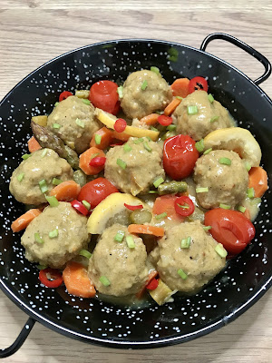 ALBÓNDIGAS al CURRY CON LECHE DE COCO ¡Receta Fácil en CrockPot u OLLA LENTA!