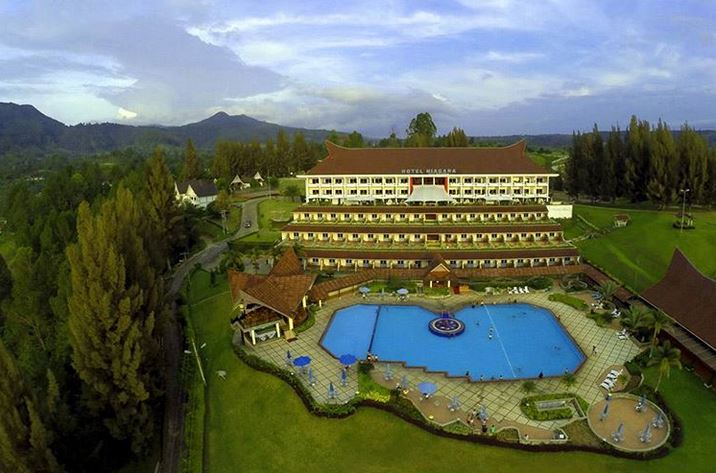 Inilah 5 Hotel Infinity Pool di Danau Toba Pariwisata Sumut
