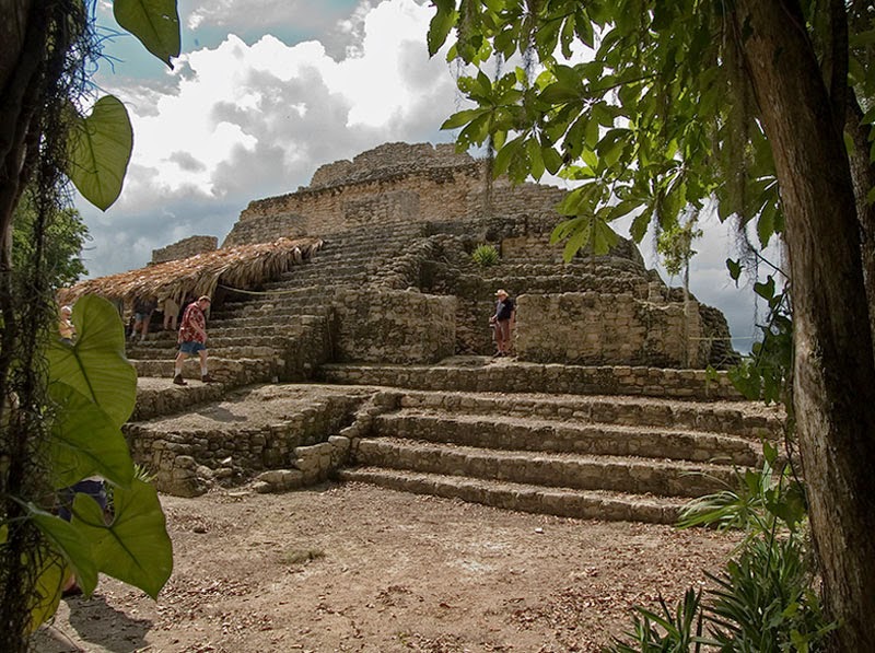 5. Chacchoben, Mexico - 5 Incredible Pyramids (That Aren’t In Egypt!)