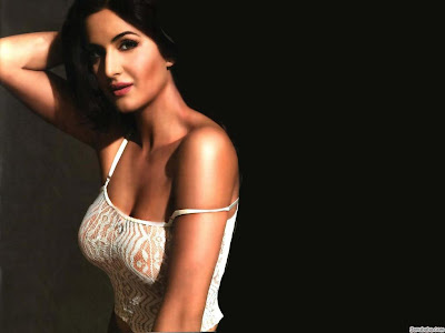 What do you thinkwhat is the size of katrina kaif's boobs Comment it