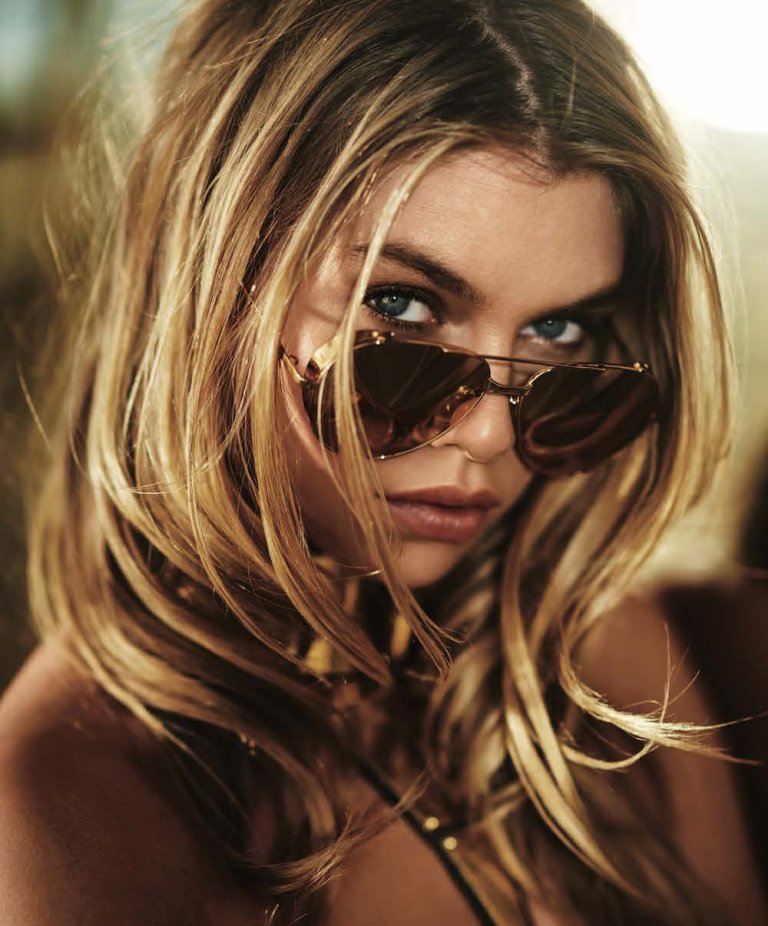 hot model stella maxwell topless photo shoot maxim magazine