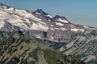 View from Fremont Lookout to Echo Rock and Observation Rock