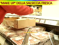 Logo Salsicce con presenza di cocciniglia in diverse catene di supermercati: ''Make up'' della salsiccia