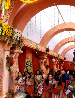 Hindu indian wedding women woman girl girls mumbai india