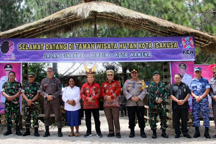 Kodim 1702/Jayawijaya Dukung Gelaran Kharisma Event Nusantara Noken Street Fashion Tahun 2024