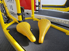 yellow kangoo