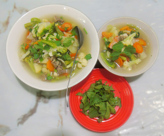 Sop Daging Sapi variasi Sayur Kuah Bening tanpa Bumbu Masak H