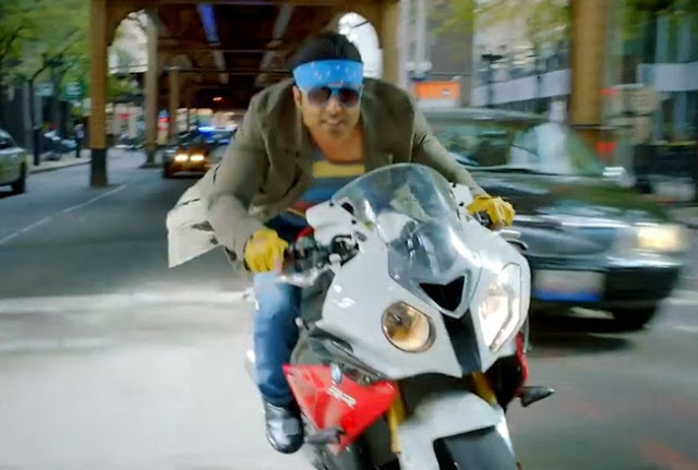 Abhishek Bachchan and Uday Chopra respectively ride is BMW S1000 RR in Dhoom 3