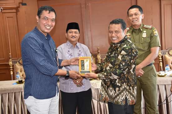 Sekdako Indra Sakti Wakili Walikota Pariaman Terima Kunjungan Studi Tiru Pemkab Siak Propinsi Riau