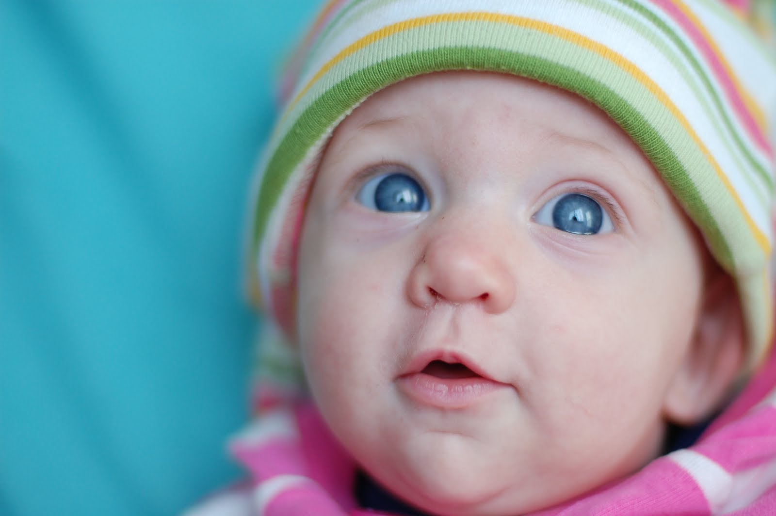 Gambar Bayi Bayi Bermata Biru Si Gambar