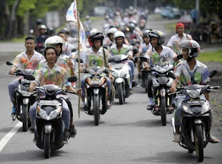 Contoh Penyimpangan Primer dan Penyimpangan Sekunder