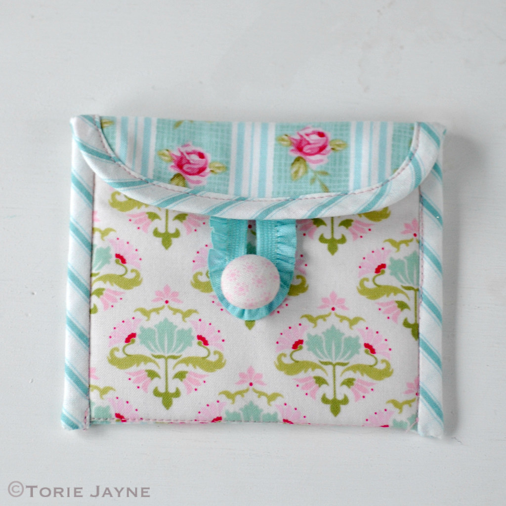 Pretty Coin Purse Sewing Tutorial