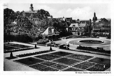 Photo ancienne d'Auvergne : lieux divers.