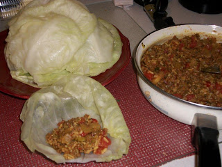 Filling the softened cabbage leaves