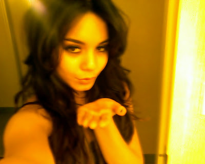 Vanessa Hudgens is Naked In Front Of a Mirror In The Most Awesome Set Of 