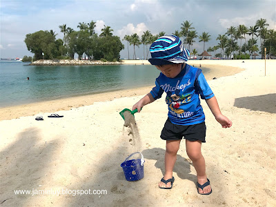 Tanjong Beach Club, Sentosa Island