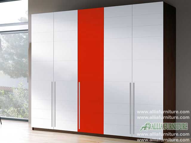 lemari pakaian minimalis 4 pintu redline