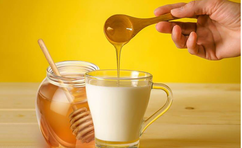 Want Glowing Skin? Try This Milk and Honey Face Mask