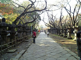 approach to the main shrine