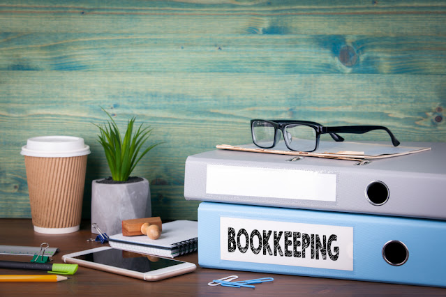 What does a bookkeeper do?