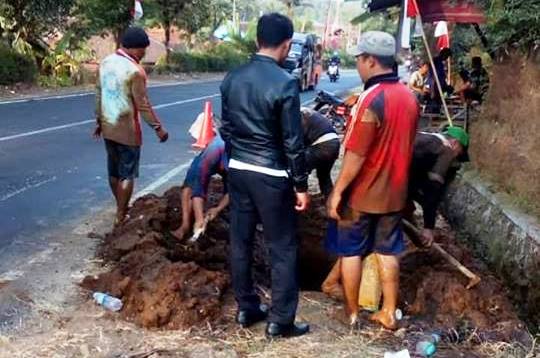 PERBAIKAN LAGI, PDAM ALIRKAN AIR SECARA BERTAHAP